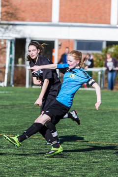 Bild 237 - B-Juniorinnen SV Henstedt-Ulzburg - MTSV Olympia Neum�nster : Ergebnis: 0:4
